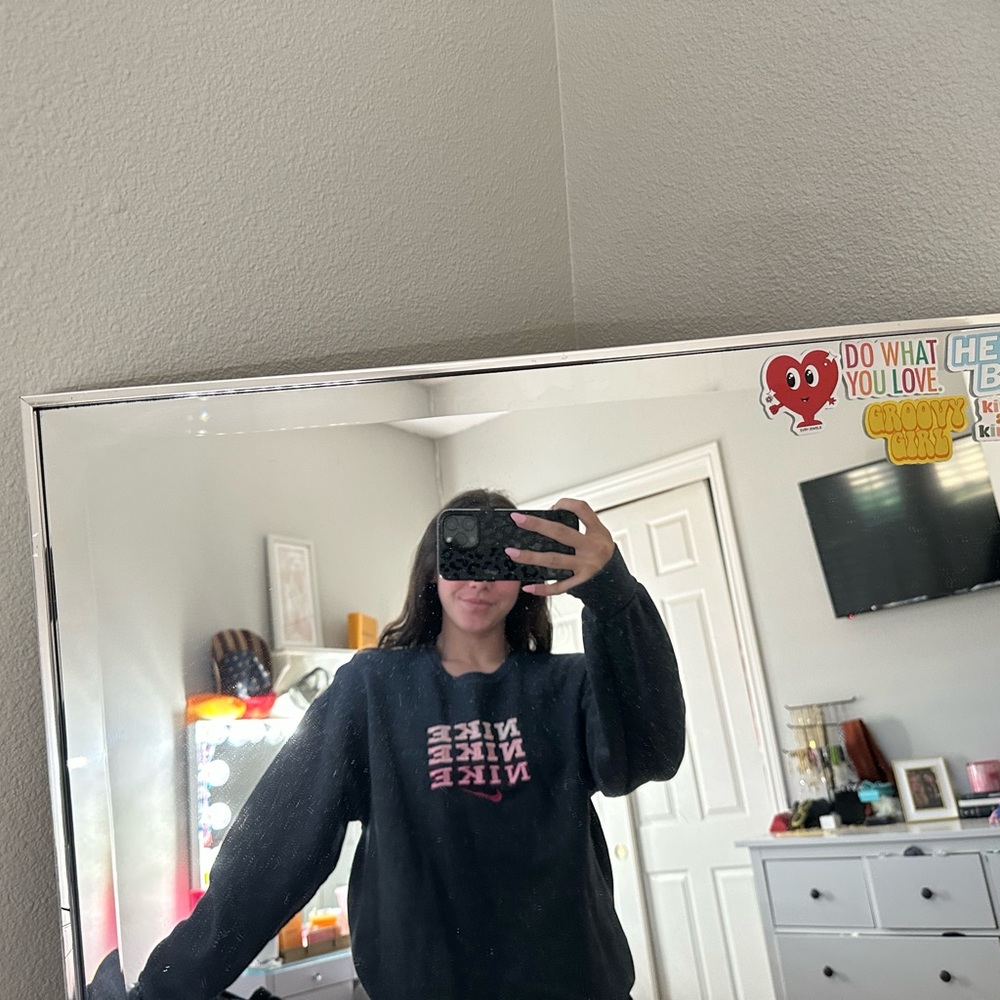 nike crewneck